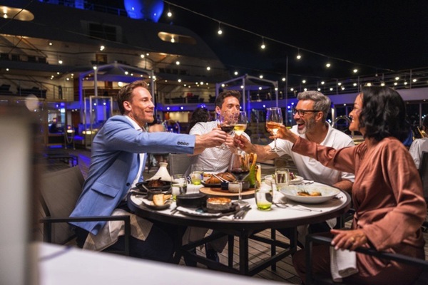 Seabourn Seabourn Ovation Earth & Ocean 1.jpg